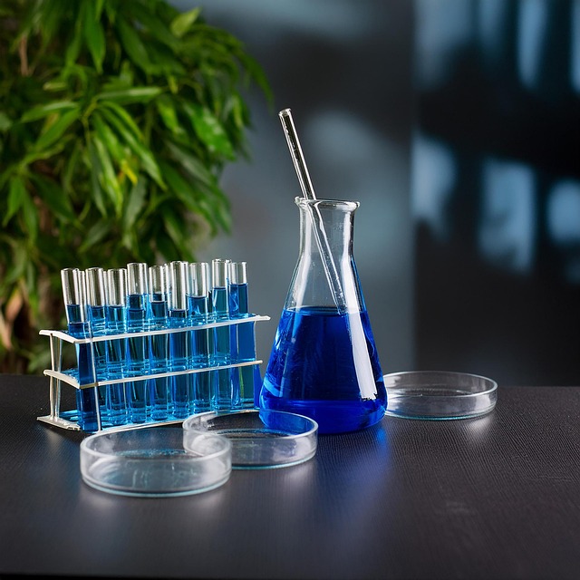 渗透型聚氨酯泡沫粘接力改善剂，提升喷涂泡沫对混凝土墙体和屋面的抓着力