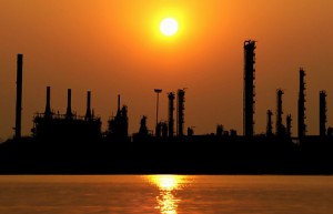 聚氨酯耐水解体系专用催化剂在汽车线束外皮材料中的抗老化表现及工艺要求