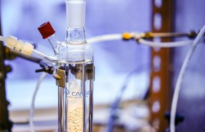 聚氨酯涂料粘接力改善助剂，提高地坪涂料与水泥基面的渗透结合，耐叉车碾压